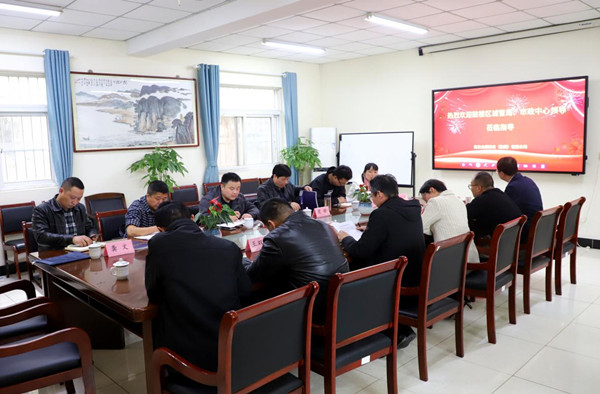 鼓樓區(qū)城管局副局長(zhǎng)潘朝華一行來公司調(diào)研